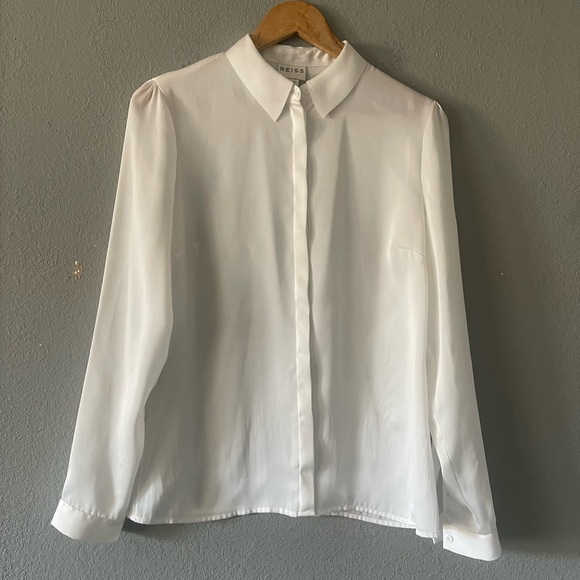Reiss Classic White Button Down Top - Picture 2 of 7